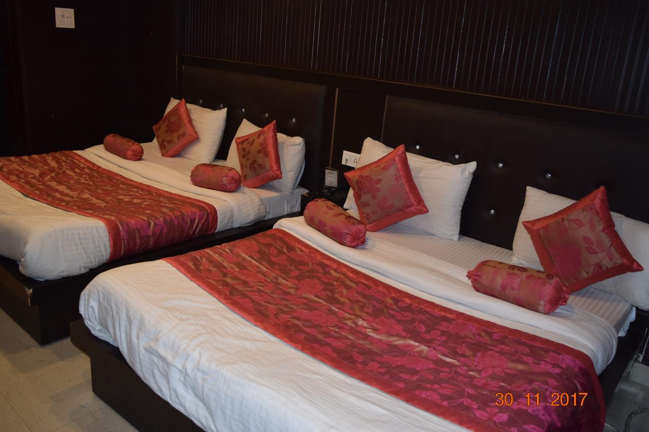 Hotel Trishul Харидвар Экстерьер фото